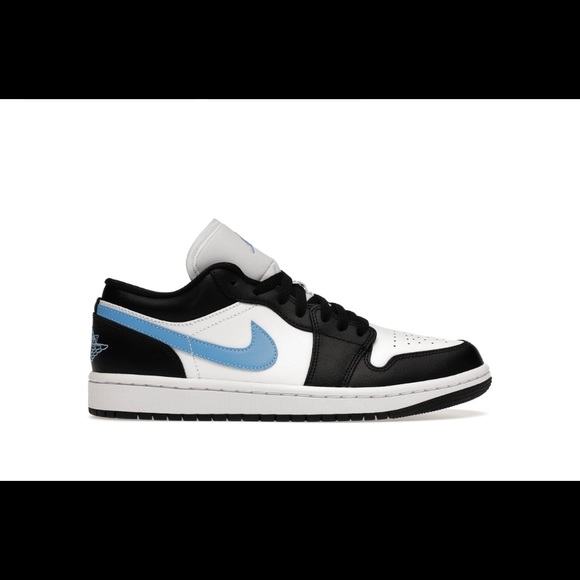 Jordan 1 Low University Blue/Black 🔥 - Picture 2 of 5